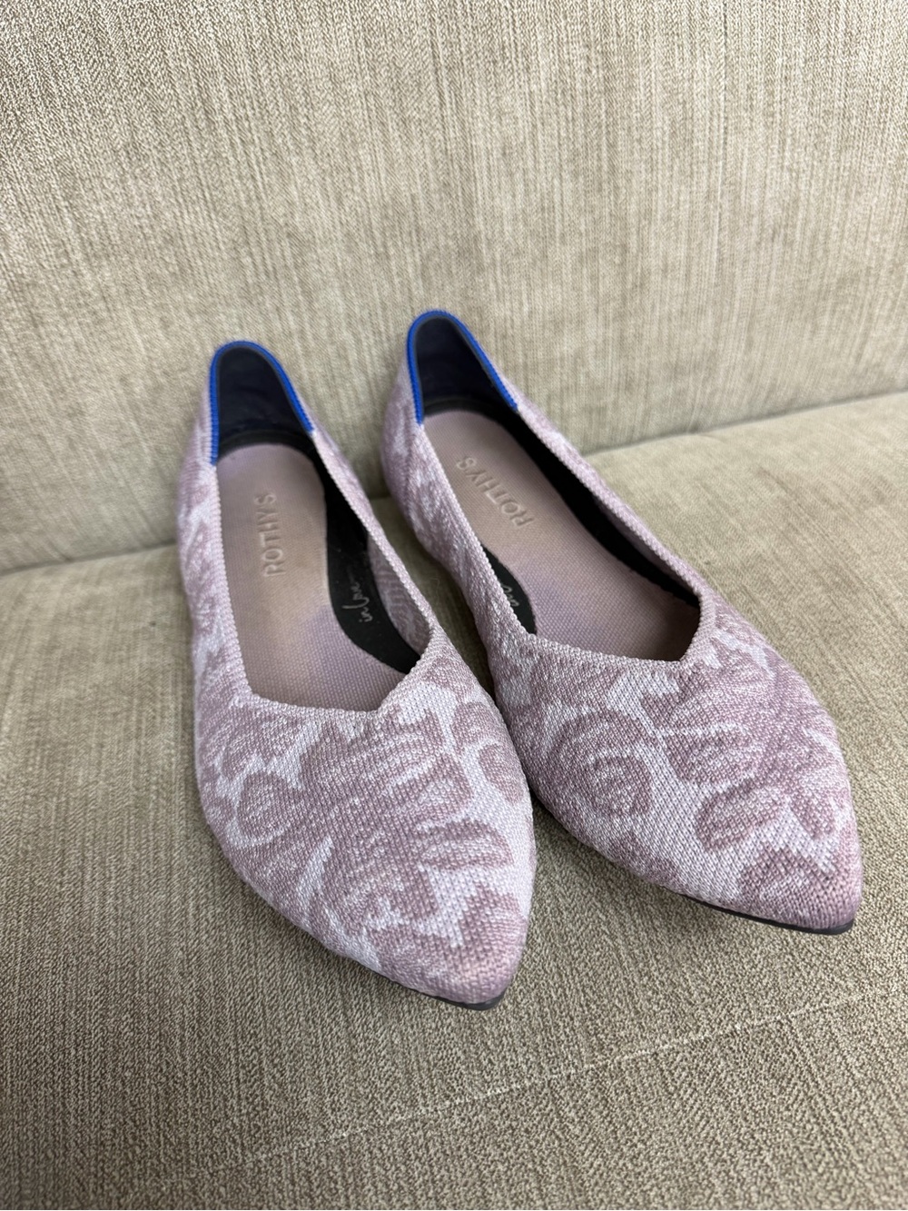 Rothy’s point flats 8 Lilac Chantilly